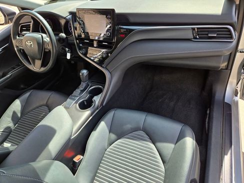 Used 2024 Toyota Camry SE FWD image 20