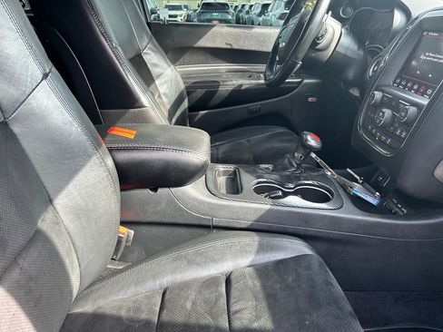 Used 2018 Dodge Durango GT w/ Premium Group image 32