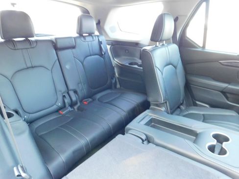 Certified 2023 Honda Pilot Elite image 5