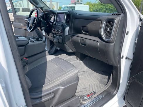 Used 2023 Chevrolet Silverado 2500 LT AWD/4WD image 19