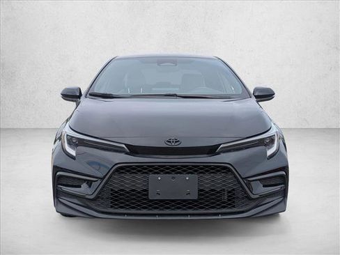Used 2023 Toyota Corolla SE FWD image 2