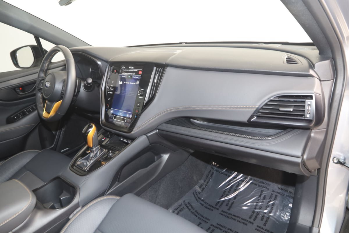 Used 2025 Subaru Outback Wilderness AWD/4WD image 36