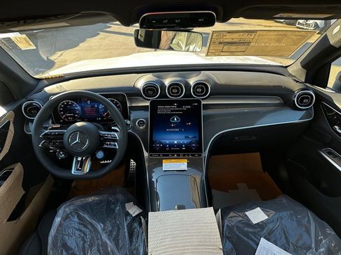 New 2025 Mercedes-Benz GLC 43 AMG 4MATIC image 43