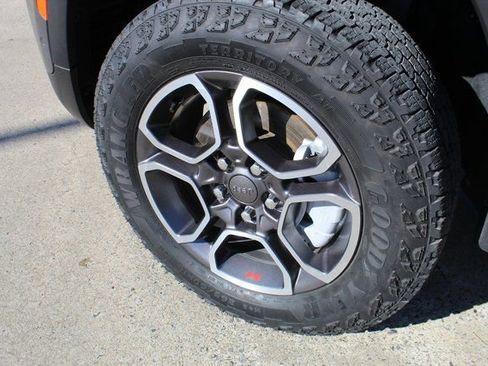 Used 2022 Jeep Grand Cherokee Trailhawk w/ ADV Protech Group II image 3