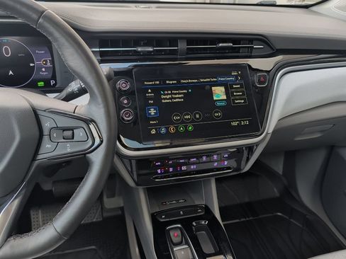 Used 2023 Chevrolet Bolt EUV Premier w/ Sun & Sound Package FWD image 21