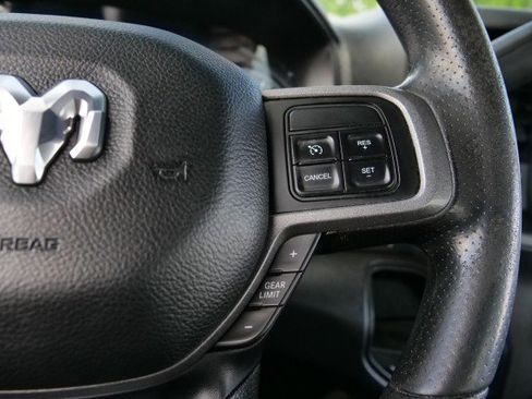 Used 2022 RAM 3500 Tradesman RWD image 19