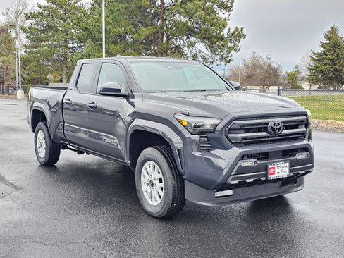 New 2026 Toyota Tacoma SR5 AWD/4WD image 6