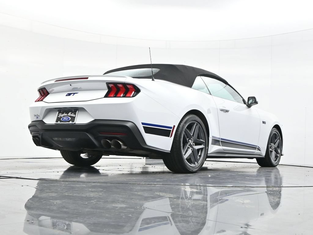 Used 2025 Ford Mustang GT Premium RWD image 41