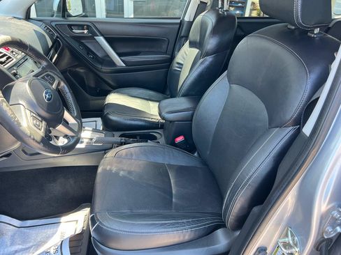 Used 2017 Subaru Forester 2.5i Limited AWD/4WD image 11
