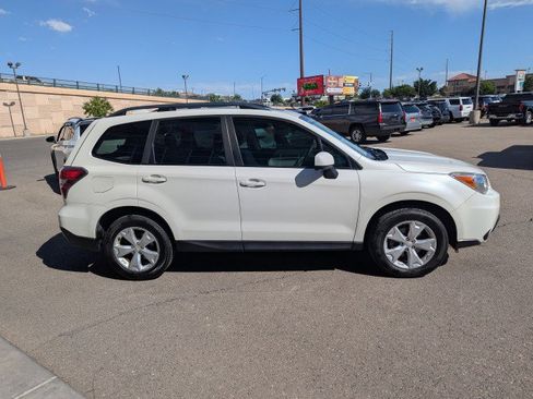 Used 2016 Subaru Forester 2.5i Premium AWD/4WD image 6