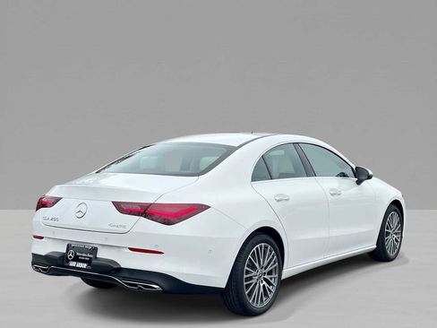 Used 2025 Mercedes-Benz CLA 250 4MATIC image 6
