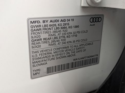 Used 2019 Audi Q7 2.0T Premium Plus w/ Premium Plus Package AWD/4WD image 39