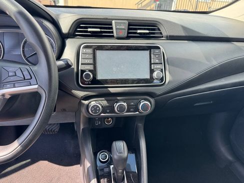 Used 2020 Nissan Versa S FWD image 13
