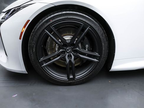 Used 2024 Lexus LC 500 Convertible image 36