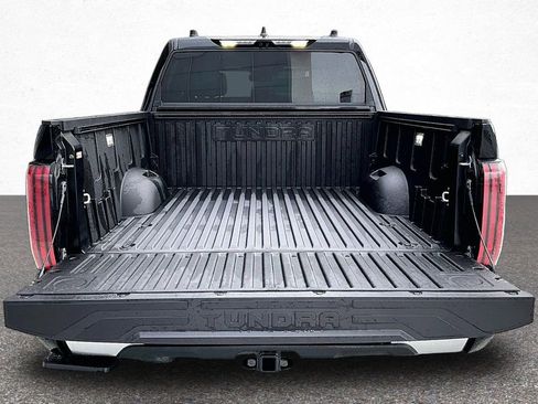 Used 2026 Toyota Tundra Limited AWD/4WD image 8