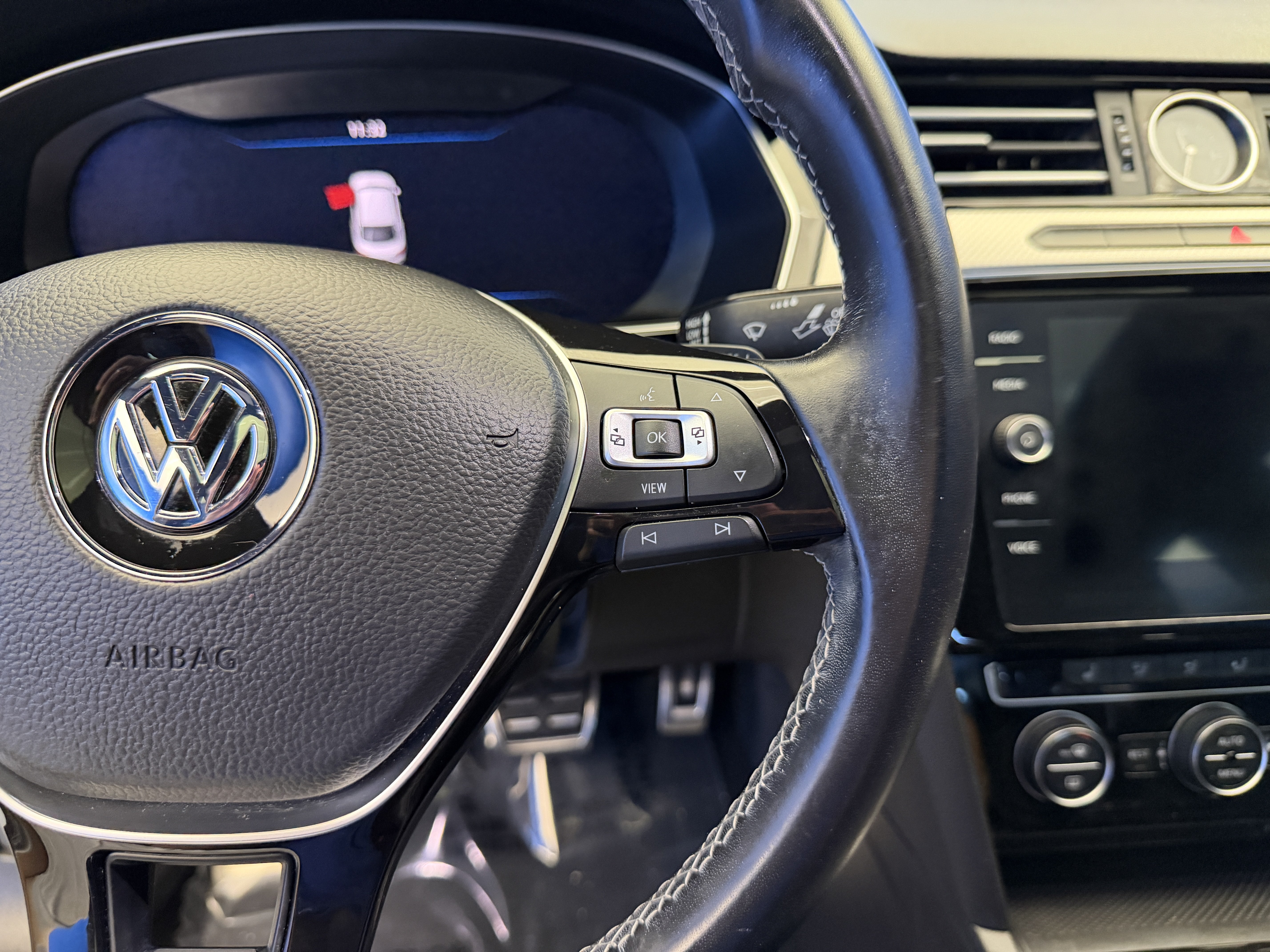 Used 2019 Volkswagen Arteon SEL AWD/4WD image 16