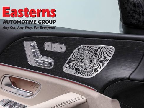 Used 2023 Mercedes-Benz GLS 450 4MATIC w/ AMG Line Exterior image 21