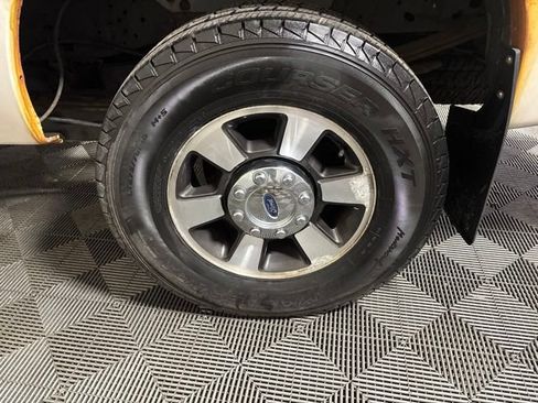 Used 2016 Ford F250 Lariat w/ Lariat Ultimate Package AWD/4WD image 40