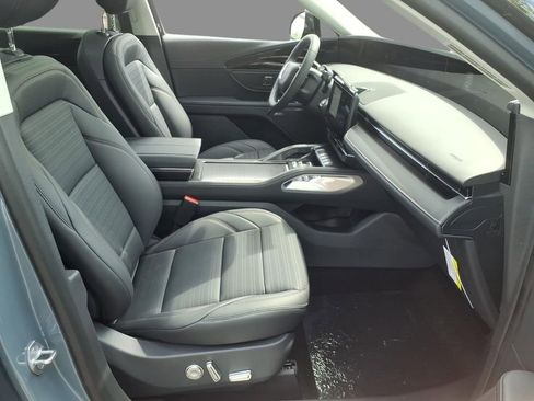 New 2026 Lincoln Nautilus Reserve w/ Jet Appearance Package AWD/4WD image 13