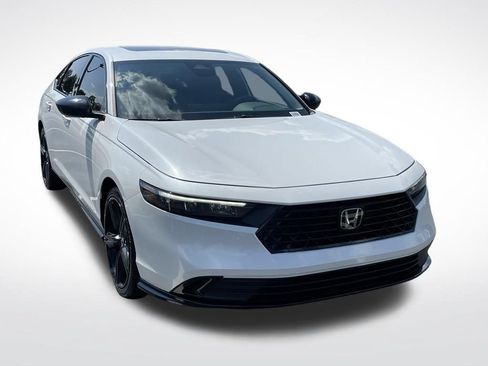 Used 2023 Honda Accord Sport image 8