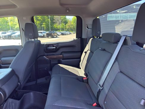 Certified 2021 Chevrolet Silverado 1500 RST AWD/4WD image 33
