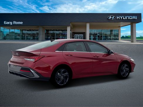 New 2026 Hyundai Elantra SEL Sport Premium FWD image 8