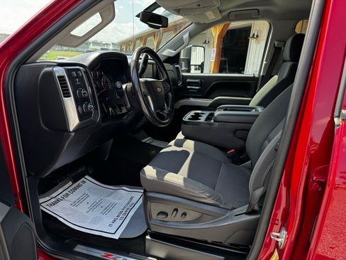 Used 2018 Chevrolet Silverado 2500 LT w/ All Star Edition image 15