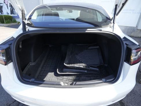 Used 2021 Tesla Model 3 Standard Range Plus RWD image 15