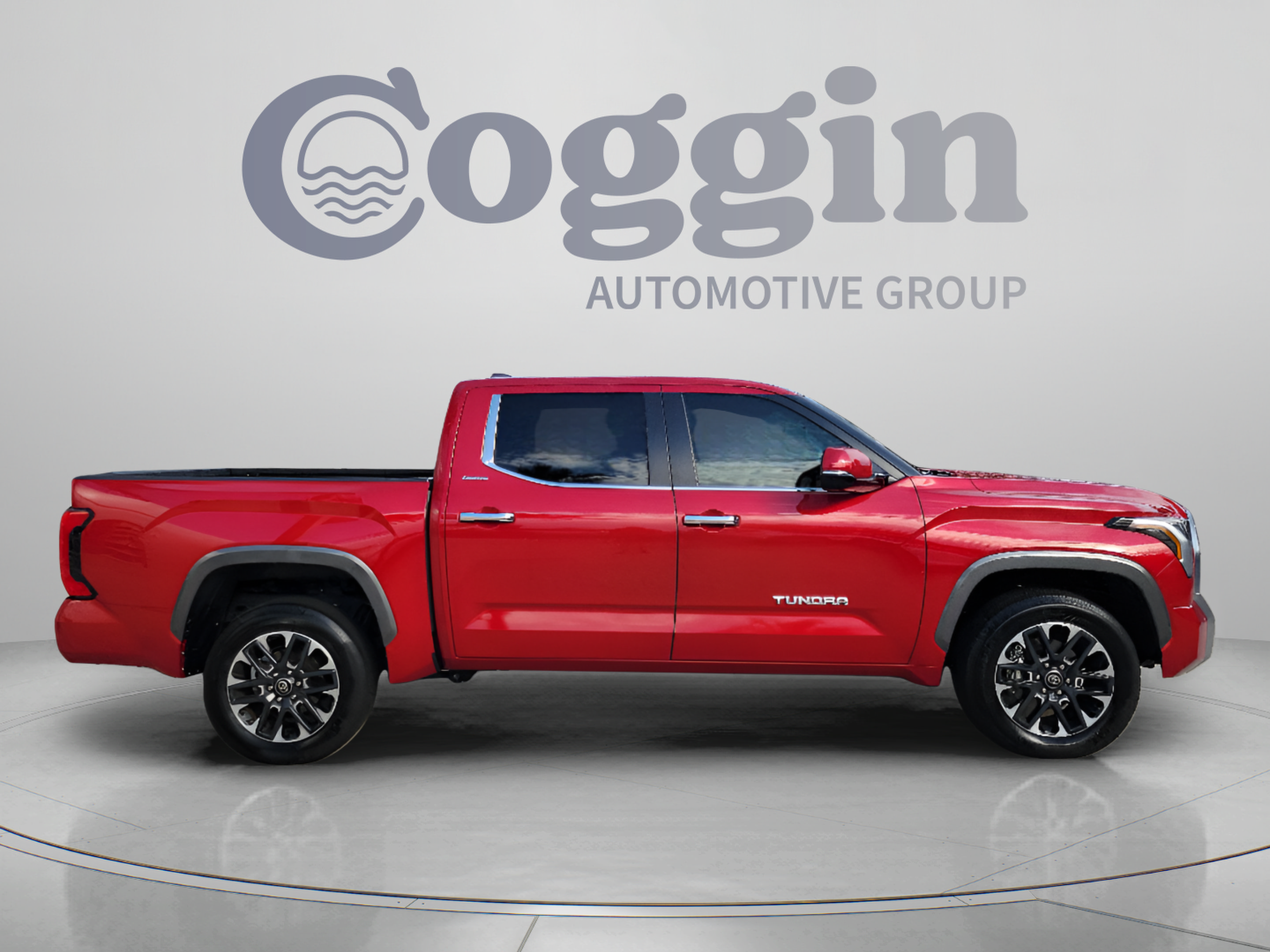 Certified 2026 Toyota Tundra Limited AWD/4WD image 4