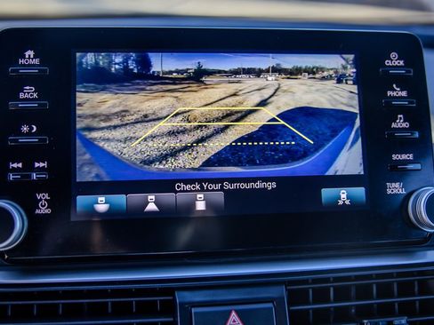 Used 2019 Honda Accord Sport image 23