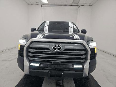 Used 2023 Toyota Tundra Limited w/ Power Package image 7