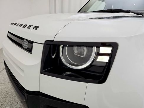 New 2026 Land Rover Defender 130 X-Dynamic SE AWD/4WD image 30
