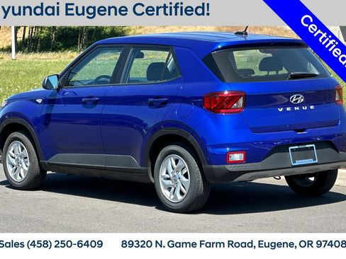 Used 2026 Hyundai Venue SE FWD image 7