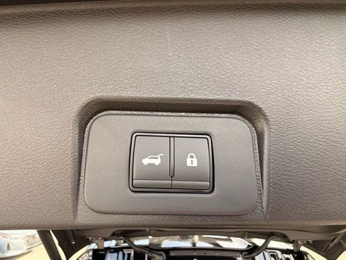 New 2026 Nissan Rogue SV image 19