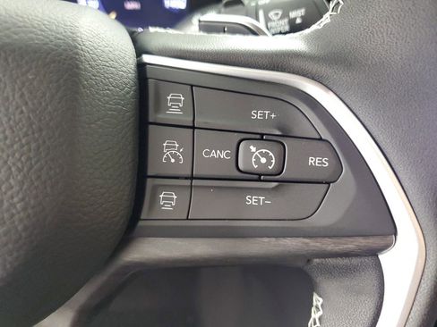 New 2025 Jeep Grand Cherokee L Limited image 25