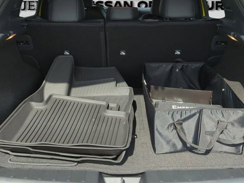 New 2026 Nissan Kicks SR FWD image 19