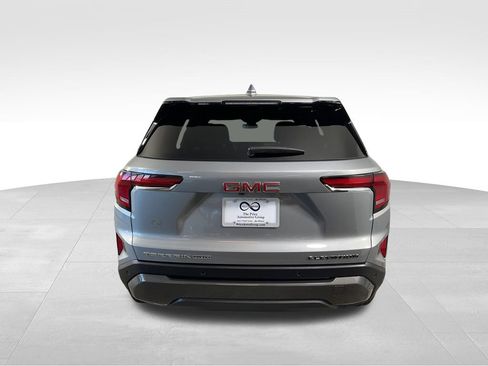 Used 2025 GMC Terrain Elevation AWD/4WD image 8