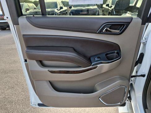 Used 2018 Chevrolet Suburban LT w/ Max Trailering Package AWD/4WD image 36