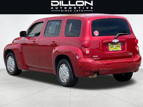 Used 2010 Chevrolet HHR LS FWD image 6