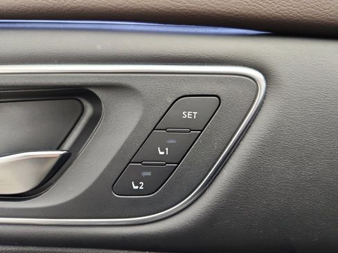 Used 2023 Nissan Rogue Platinum w/ Platinum Premium Package image 9