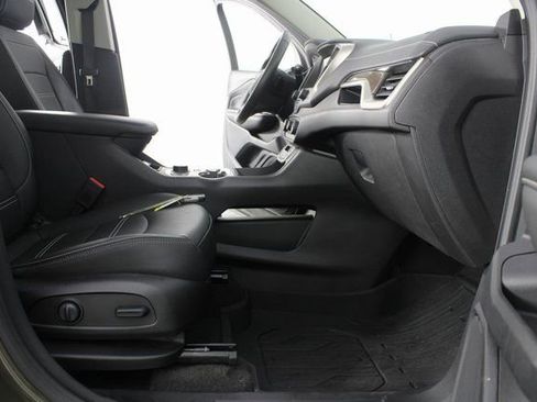 Used 2023 GMC Terrain Denali w/ Denali Premium Package image 26