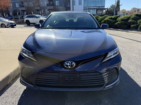 Used 2024 Toyota Camry LE image 9