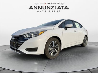 New 2025 Nissan Versa SV w/ Trunk Package