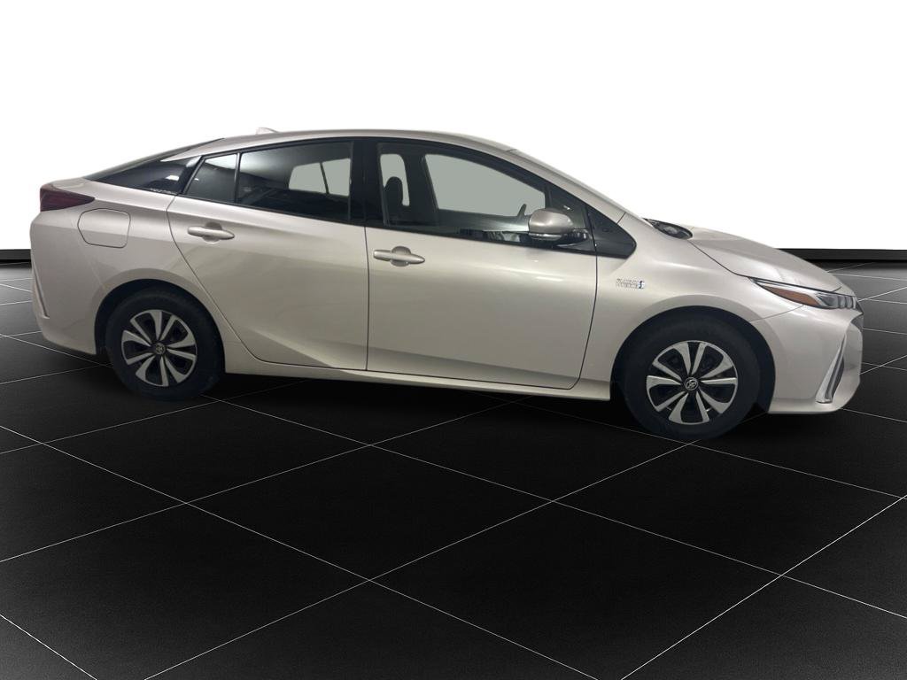 Used 2019 Toyota Prius Prime Plus FWD image 6