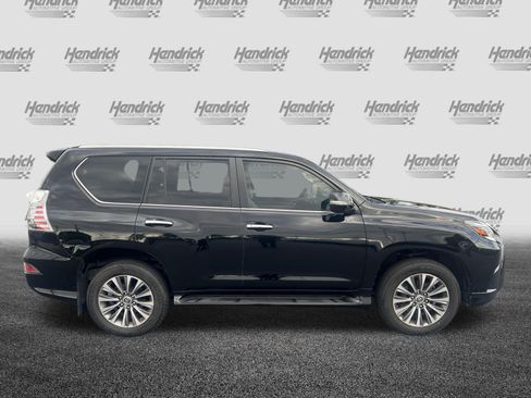 Used 2022 Lexus GX 460 Luxury w/ Accessory Package AWD/4WD image 10