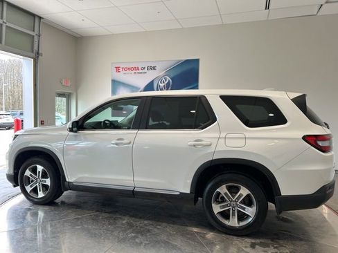 Used 2024 Honda Pilot EX-L image 4