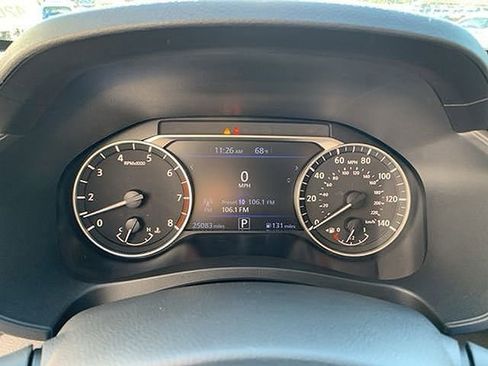 Used 2023 Nissan Altima 2.5 SV FWD image 26
