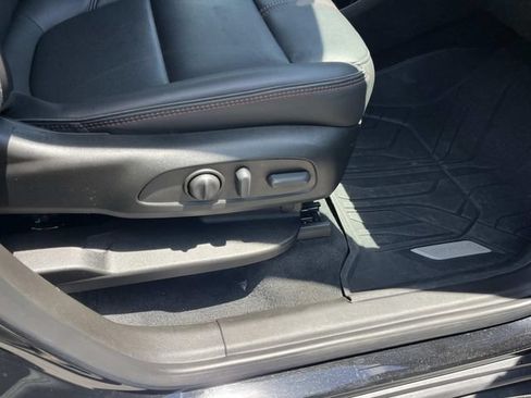 Used 2023 Chevrolet Traverse RS w/ LPO, Floor Liner Package FWD image 25
