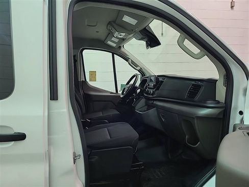 Used 2025 Ford Transit 250 Low Roof w/ Exterior Upgrade Package RWD image 7