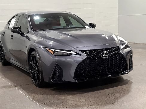 New 2025 Lexus IS 500 image 2
